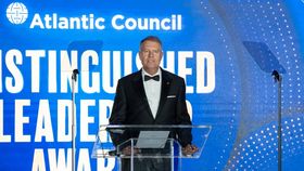 VIDEO România ar putea da Ucrainei cea mai scumpă armă! Klaus Iohannis: „Ce putem să primim în schimb”